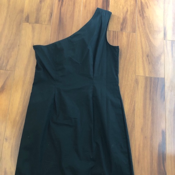 Little black dress - Picture 4 of 6